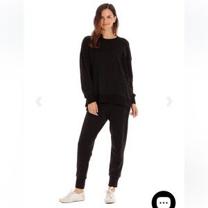 Aniche maternity rainbow speckled black jogger set. Worn once.